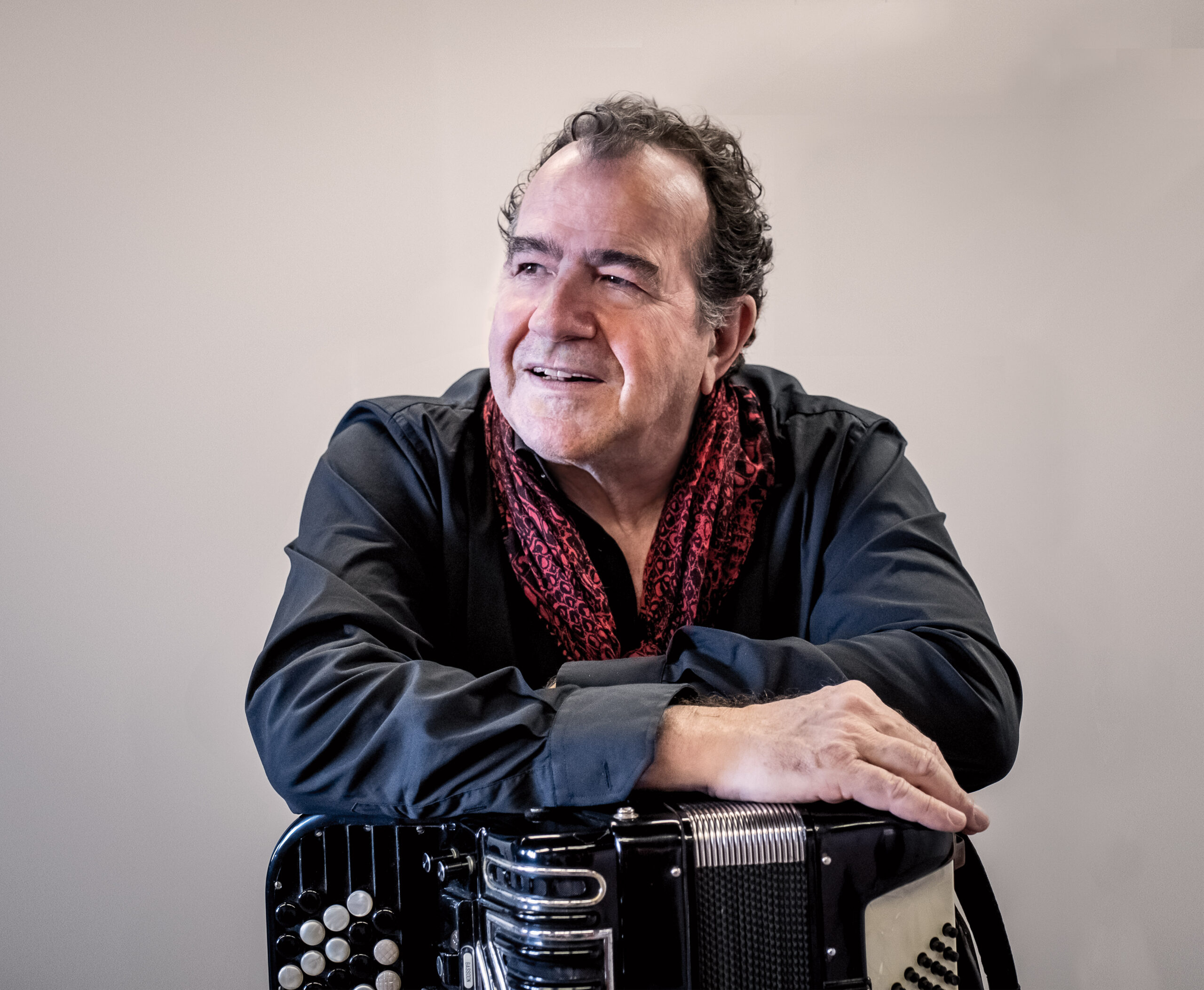 TCBO: IL DEBUTTO DEL VIRTUOSO DEL BANDONEON E COMPOSITORE RICHARD GALLIANO