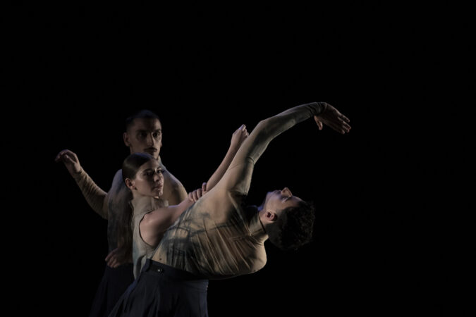 TCBO: GLI ÉTUDES DI PHILIP GLASS TRA DANZA E VIDEO-ARTE
